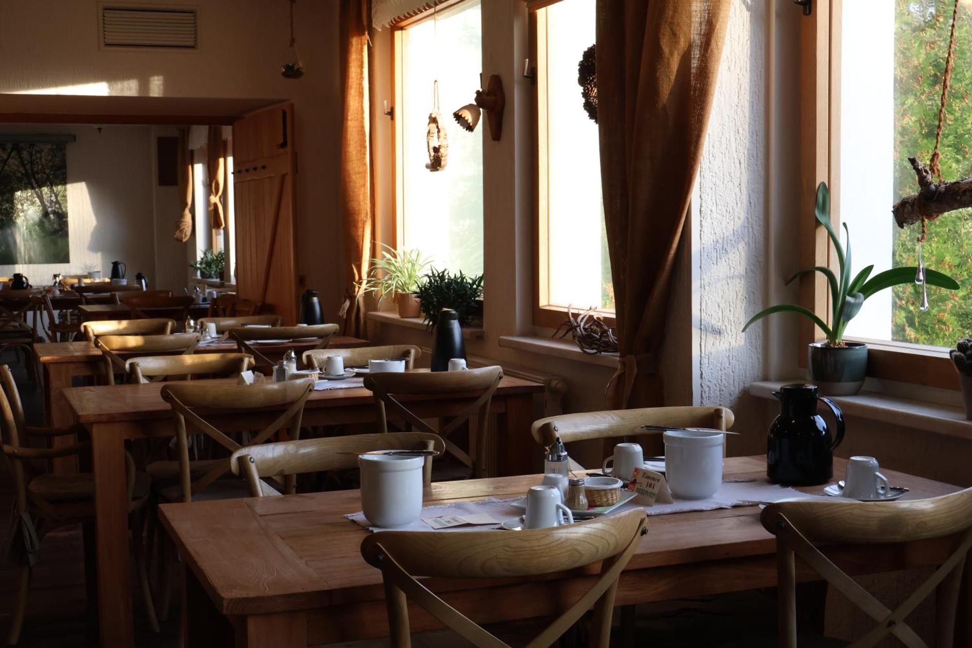 Hotel Carolaruh Бад Елстер Екстериор снимка