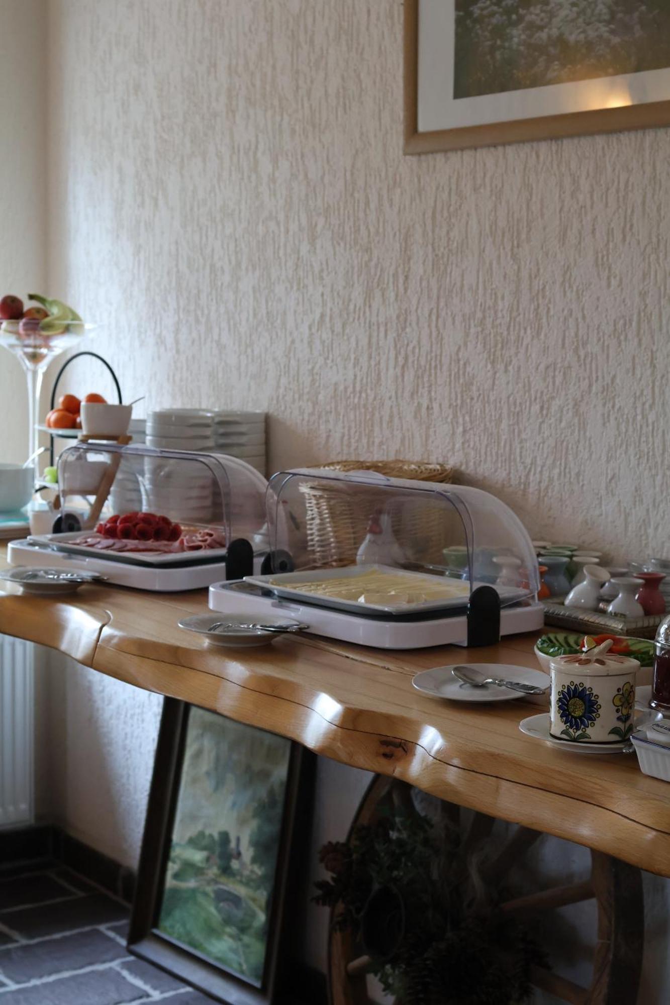 Hotel Carolaruh Бад Елстер Екстериор снимка